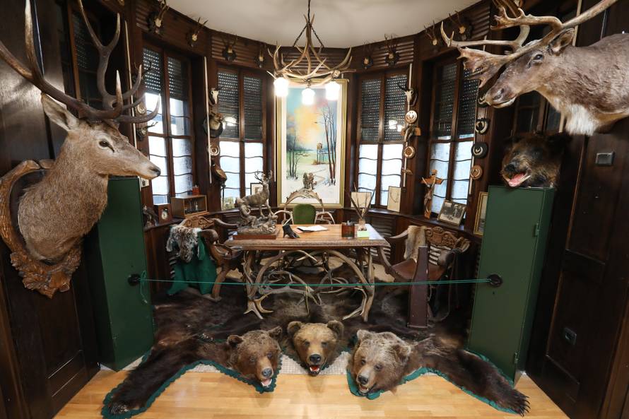 24SATA Izložba "100 godina hrvatskog lovstva" u Lovačkom muzeju