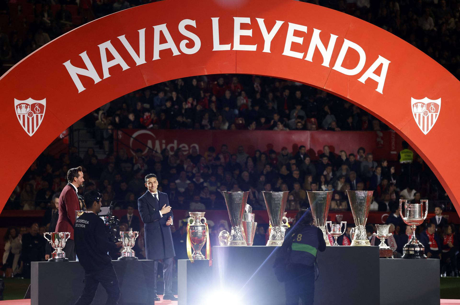 Sevilla FC holds final farewell ceremony for Jesus Navas