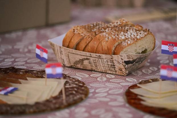 Zagreb: Špica plac na Trešnjevačkoj tržnici