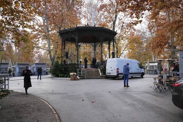 Posljednje pripreme za otvaranje Adventa u Zagrebu