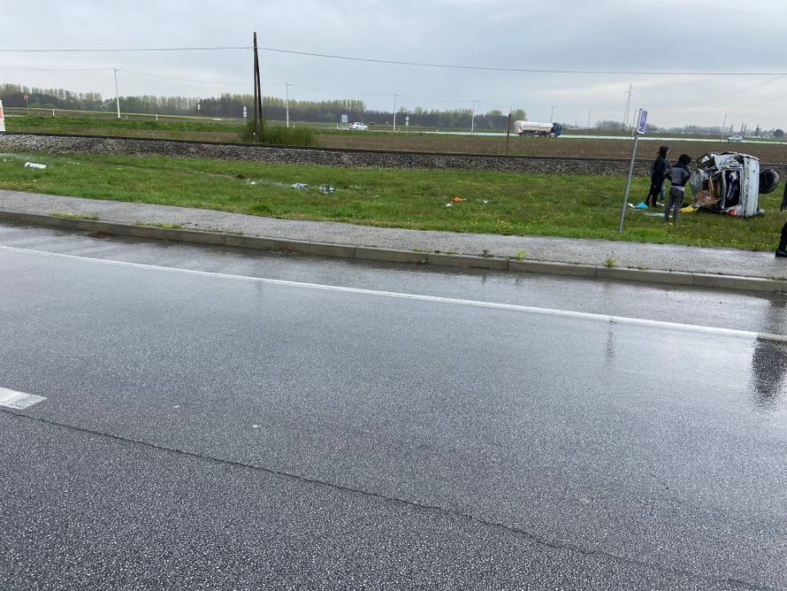 Strašne scene iz Ludbrega. Vlak potpuno uništio auto, a vozač je u bolnici: 'Bio je pri svijesti...'