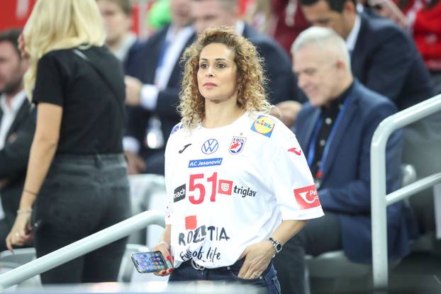 Zagreb: Navijači na susretu Francuske i Hrvatske na IHF Svjetskom rukometnom prvenstvu 2025.