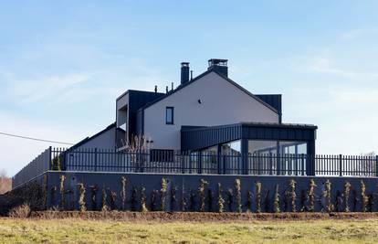 EKSKLUZIVNO! Milijan Brkić u Parku prirode digao vilu od 900 tisuća eura: 'To je čista emocija'