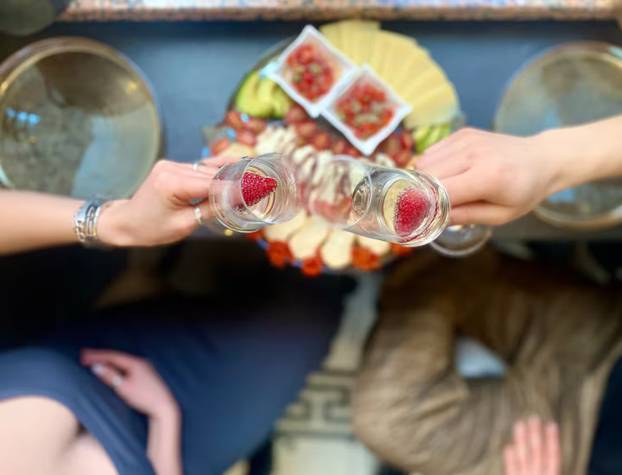 FOTO Stan u Zadru uređen je kao set iz filmova za odrasle: Evo koliko stoji noćenje