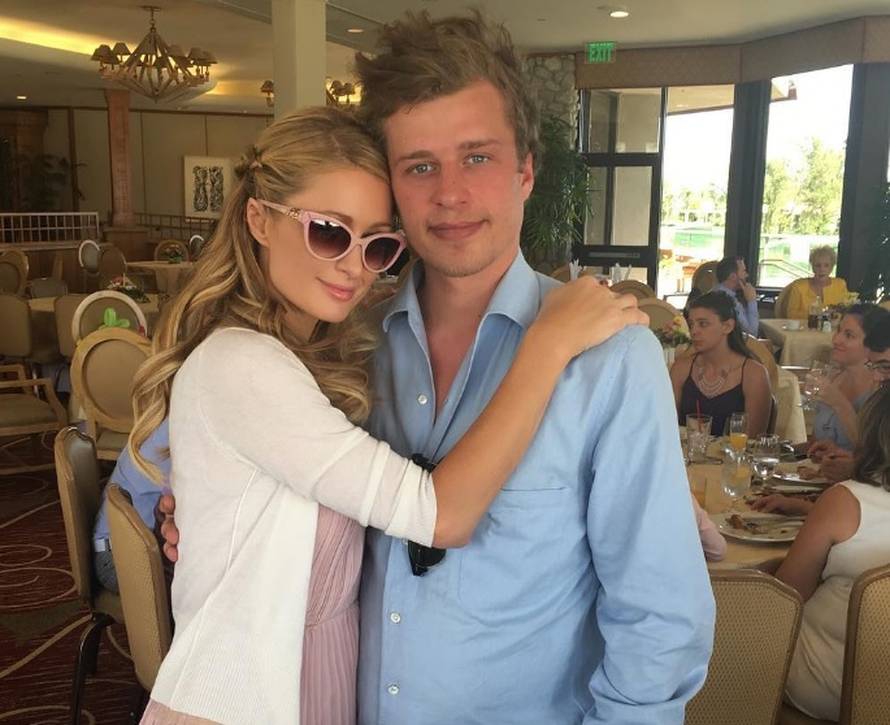 Mlađi brat Paris Hilton ići će u zatvor zbog bahatog ponašanja