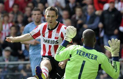 Ajax izvukao remi kod PSV-a, nova teška golmanska ozljeda