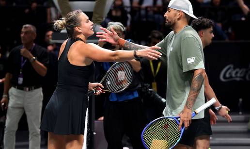 Zavr&scaron;ila je 'bitka spolova'. Prva tenisa&ccaron;ica svijeta izgubila je od Australca: 'Stvarala je pritisak'