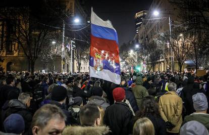 Ekstremni desničari u Srbiji prijete: 'Putine, daj nam mjesec dana da uklonimo izdajnika'