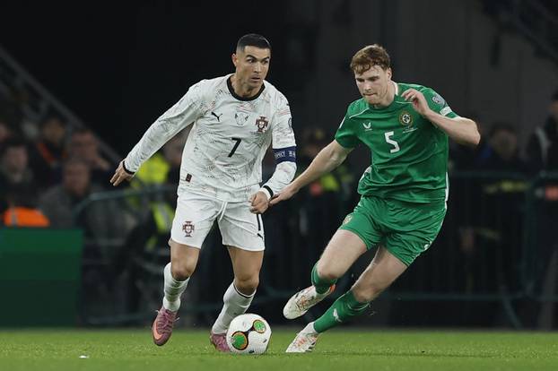World Cup - UEFA Qualifiers - Group F - Republic of Ireland v Portugal