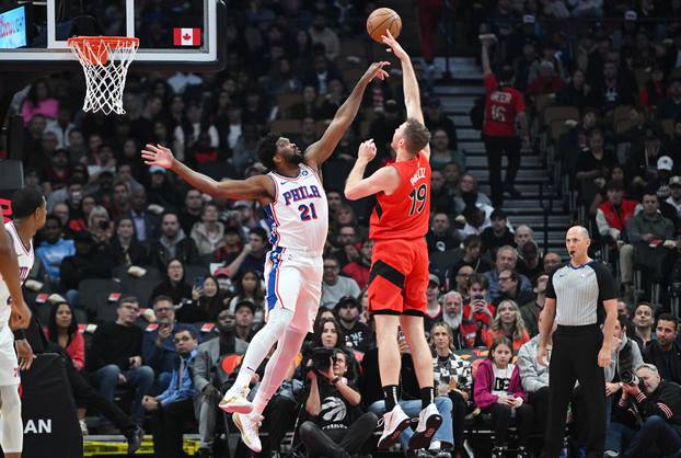 NBA: Philadelphia 76ers at Toronto Raptors