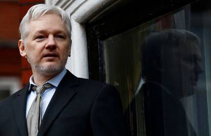 Assange izlazi iz ambasade? Prekinuli istragu protiv njega