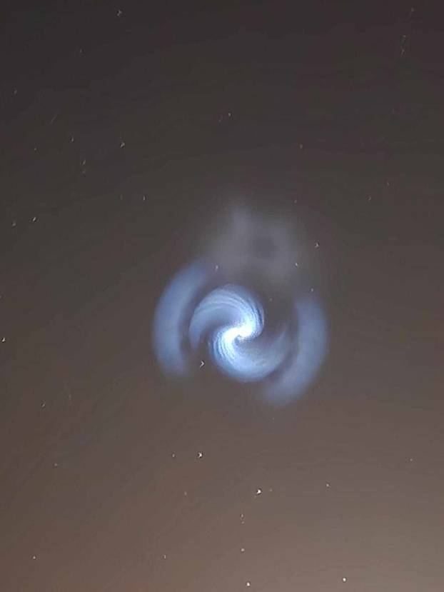 FOTOGALERIJA Wow, kakvi nevjerojatni prizori na nebu! 'Vidjeli smo plavičasto svjetlo'