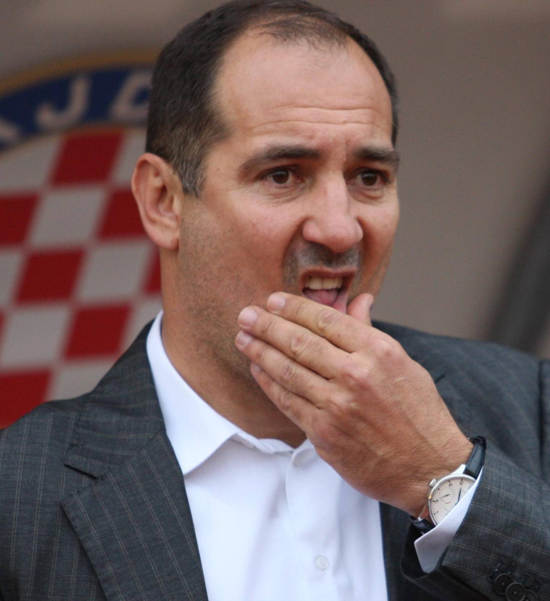 Štimac i Bujanec su pretjerali, obojici prijeti tužba Hajduka...