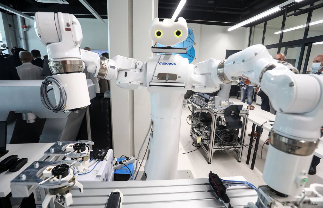 Na FSB-u otvorili Regionalni centar za robotske tehnologije