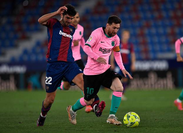 La Liga Santander - Levante v FC Barcelona