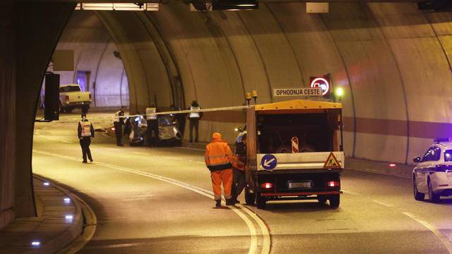 Rijeka: Teška prometna nesreća u tunelu Pećine