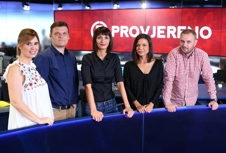 Paradžiković se  izgubila u šumi: 'Nažalost, ne zezam se, imam šest posto  baterije, nas je troje'