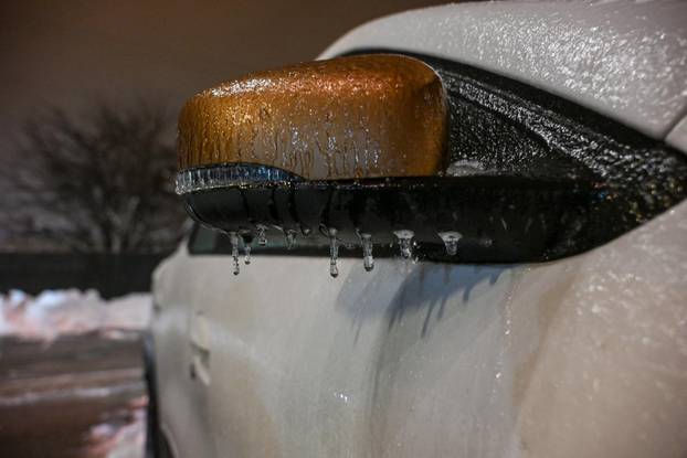 Zagreb: Pada ledena kiša