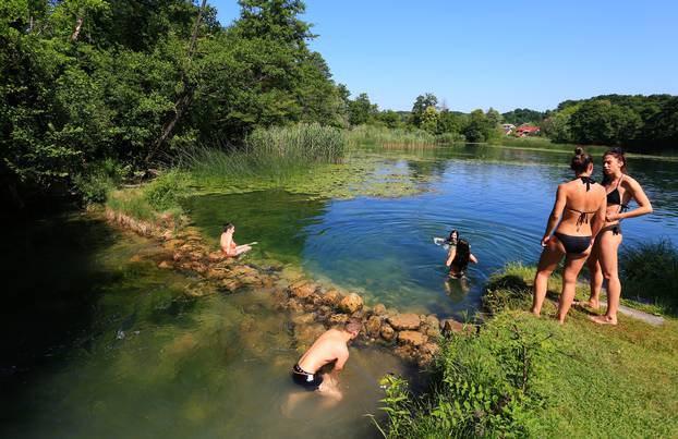 Brojna kupališa rijeke Mrežnice