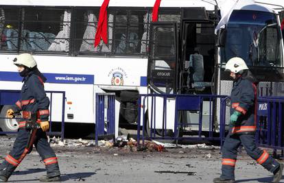 Jakarta: Bombaš samoubojica u džamiji ranio je oko 28 ljudi