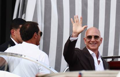 Jako nevrijeme prekinulo tulum Bezosa i Lauren: 'Bez obzira na novac, vrijeme ne kontroliraš'