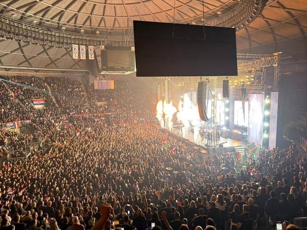FOTO Višnjik je potpuno 'gorio'! Pogledajte kako je Thompson dvaput 'digao' Zadar na noge...