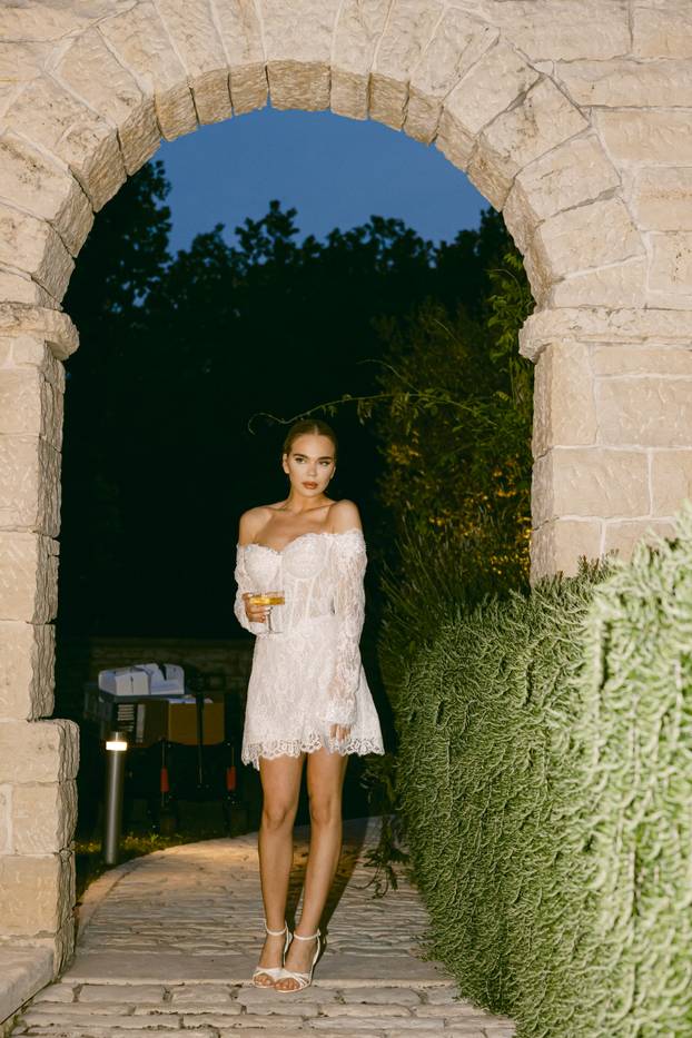 Predstavljeni novi trendovi: Evo kako će izgledati luksuzna vjenčanja za  2025. i 2026.