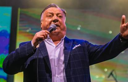 Otkrili kakvo je zdravstveno stanje Halida Bešlića: 'Svjestan je da je situacija ozbiljna, jak je'