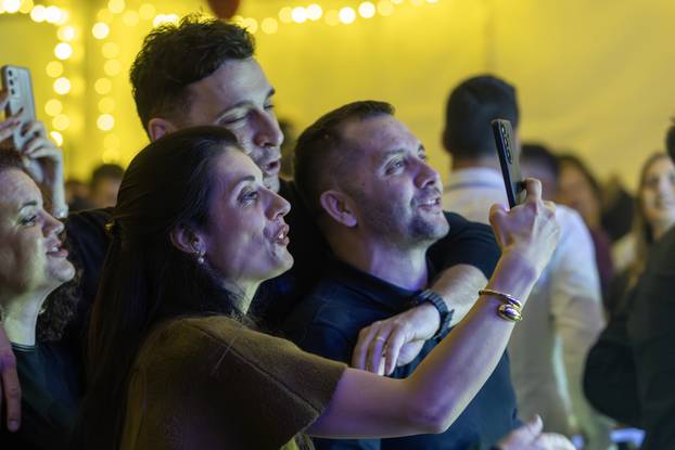 Žminj: Koncert Jelene Rozge za Valentinovo 