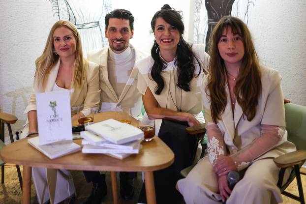 Zagreb : U caffe baru Botinačar predstavljena je knjiga s glazbom Nere Stipičević, Cvit samoće