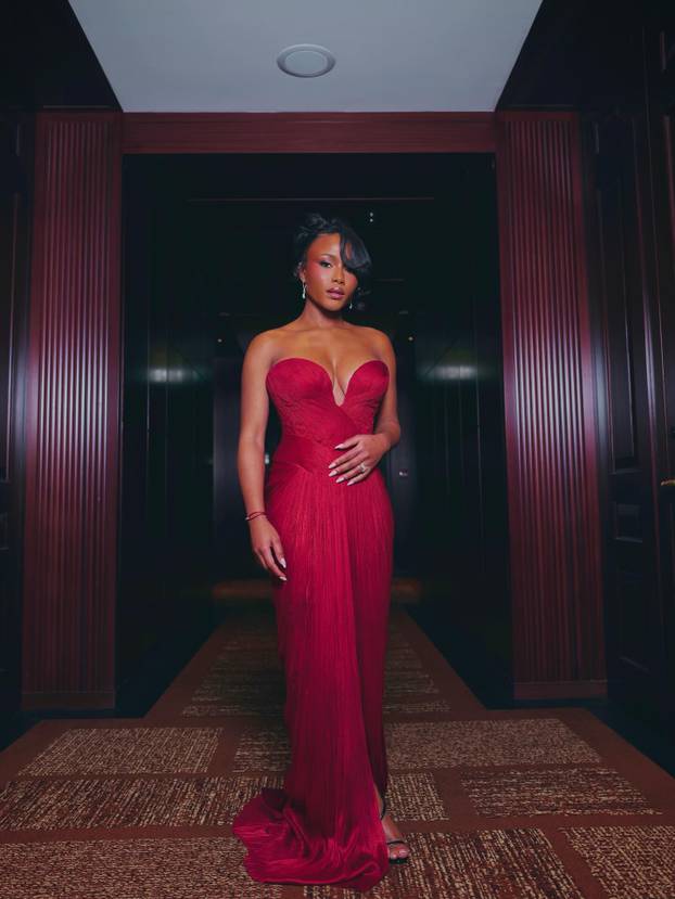 FOTO Arsenalovac osvojio njeno srce prije Premiershipa. Kupio i prsten koji vrijedi bogatstvo