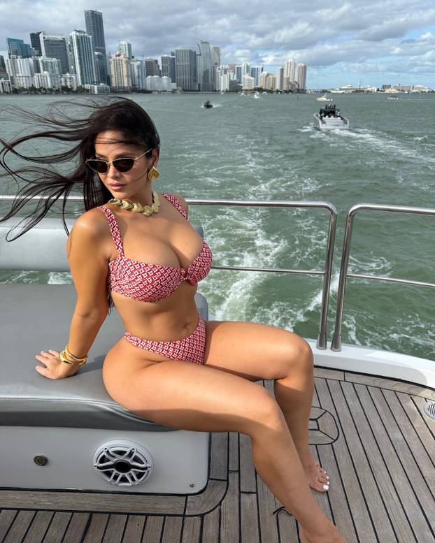 FOTO NBA zvijezda postala je srpski zet. Ljubi bujnu Danielu