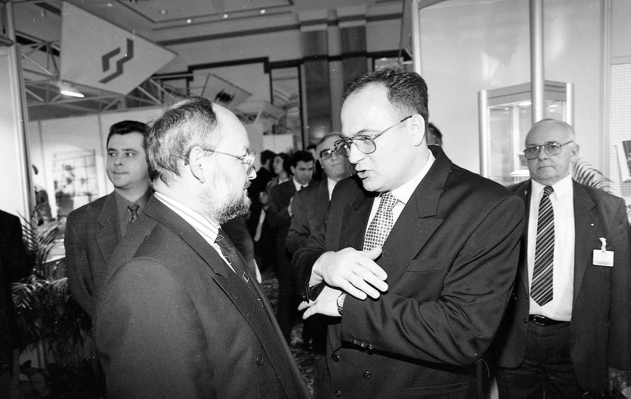 Zagreb: Počeo prvi Hrvatski financijski forum, 07.02.1996.