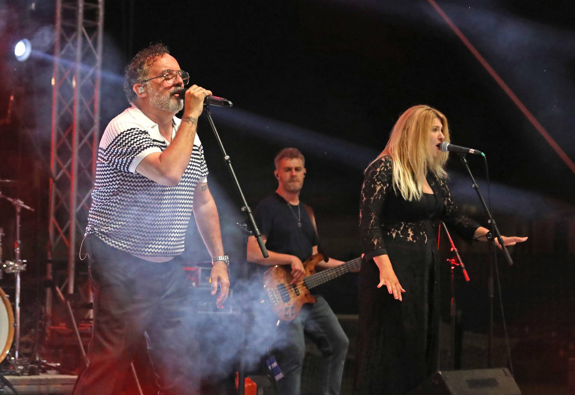 Nina Badrić i Tony Cetinski održali koncert u Šibeniku