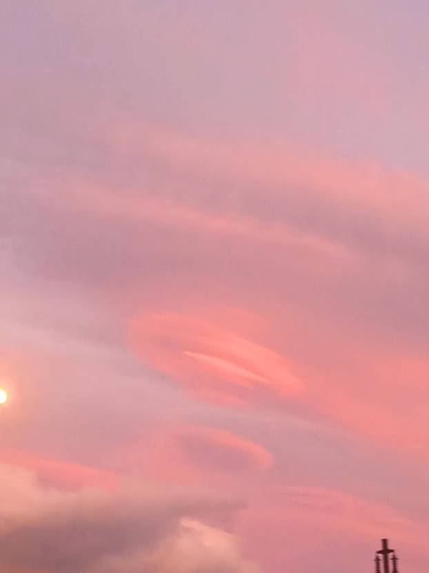 FOTO Pogledajte spektakularne oblake u Splitu! Piloti ih ne vole