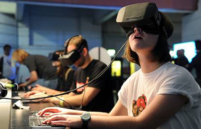 Eksplozija virtualne stvarnosti sa 14 mil. uređaja stiže 2016.