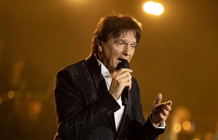 Merlin na koncertu u Beogradu izveo Čolića na binu: 'Slušao ga kao mali, a sad smo tu zajedno'