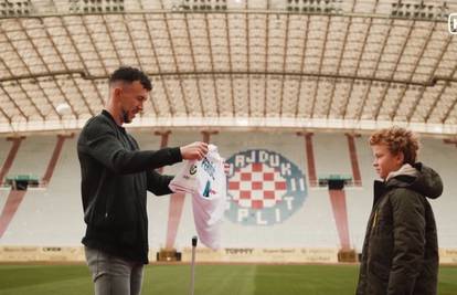 VIDEO Ovo su čekali svi u Splitu! Evo kako je Hajduk najavio Perišićev povratak na Poljud