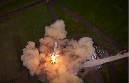 Spektakularno: Prvi test rakete Falcon 9 koja sama zna sletjeti