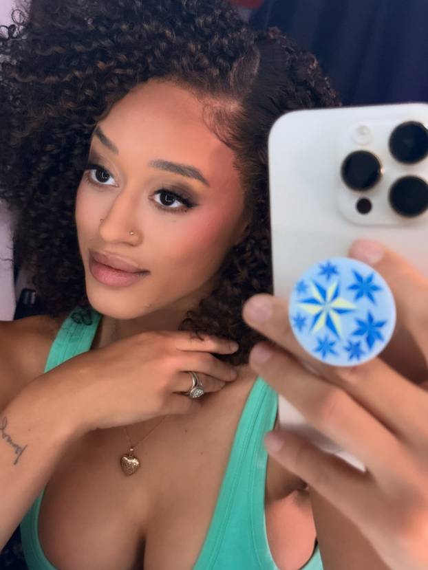 FOTO Spoj mišića i seksepila: Evo zašto je Stormi Maya hit na društvenim mrežama