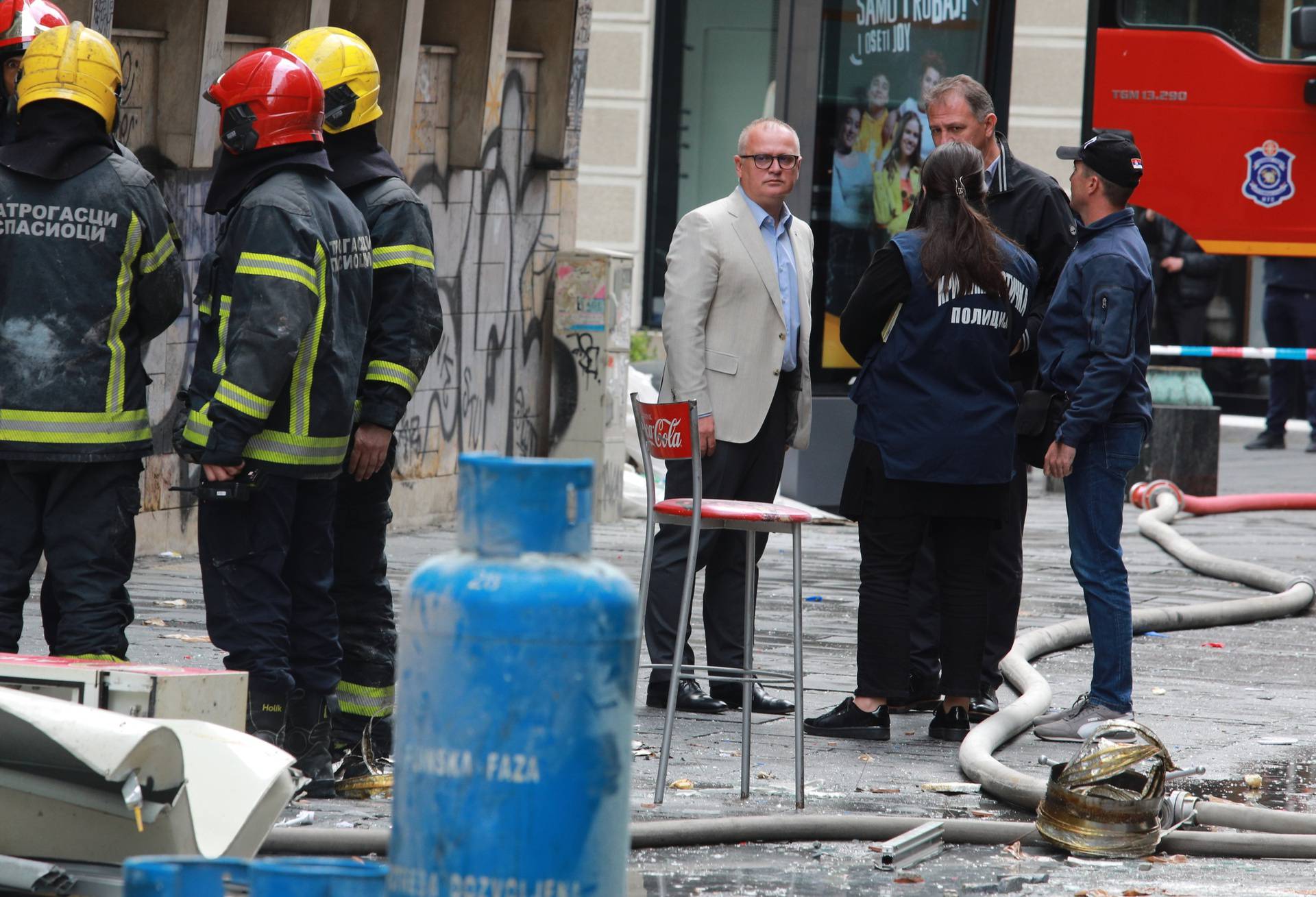 Šest osoba ozlijeđeno u eksploziji plinske boce u restoranu brze hrane u centru Beograda