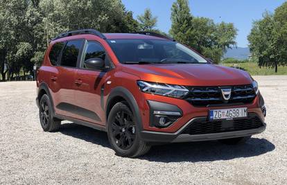 Dacia Jogger: Ovo je najjeftiniji auto za zaista velike obitelji