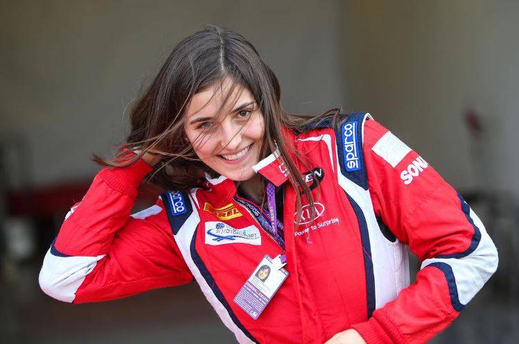 Nova ženska nada u Formuli 1: Kolumbijka Calderon u Sauberu