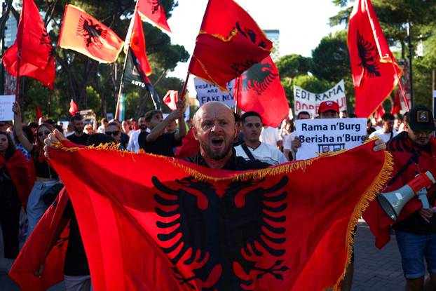Albanians protest over Kushner-linked luxury resort