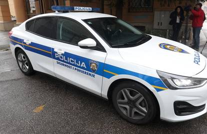 U Zadru uhitili voditeljicu ureda za planiranje. Izdala dozvolu pa još tražila novac od direktora