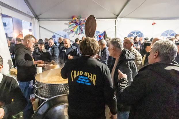 Sinj: Održana tradicionalna Tripicijada 2026.