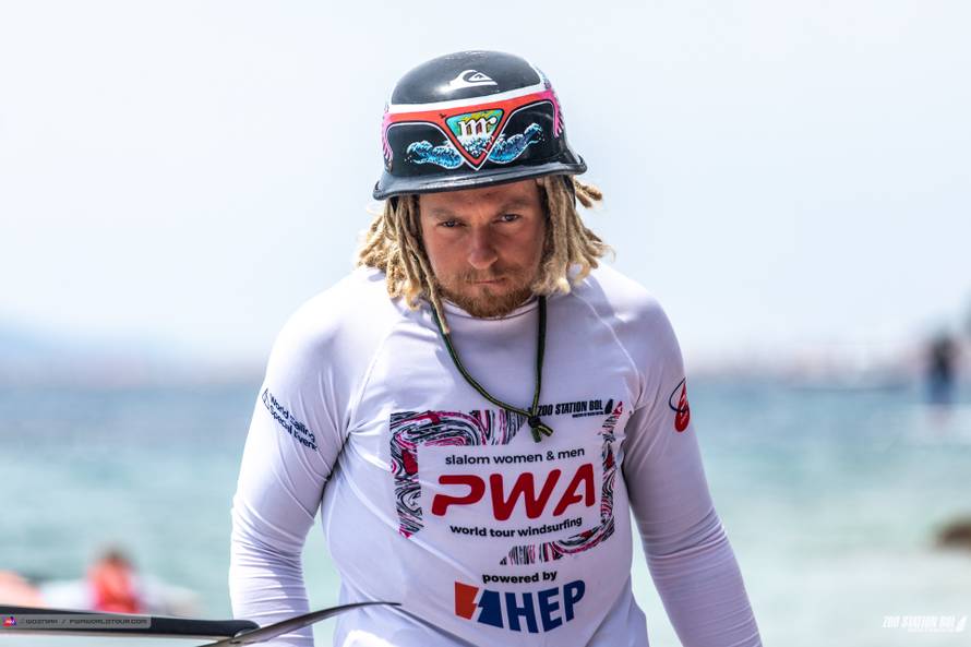 Najbolji svjetski windsurferi u Bolu već treniraju za „najljepšu regatu u prvenstvu“