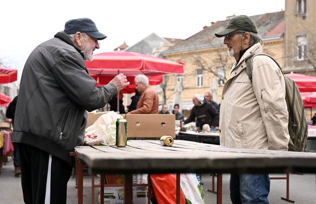 Zagreb: Sajam antikviteta na Britancu