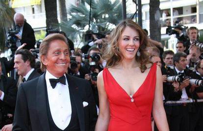 Liz  "obukla" milijune za otvorenje Cannesa