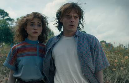 Znate li da su Jonathan i Nancy iz Stranger Thingsa skupa i u pravom životu? 'Iskre su frcale!'